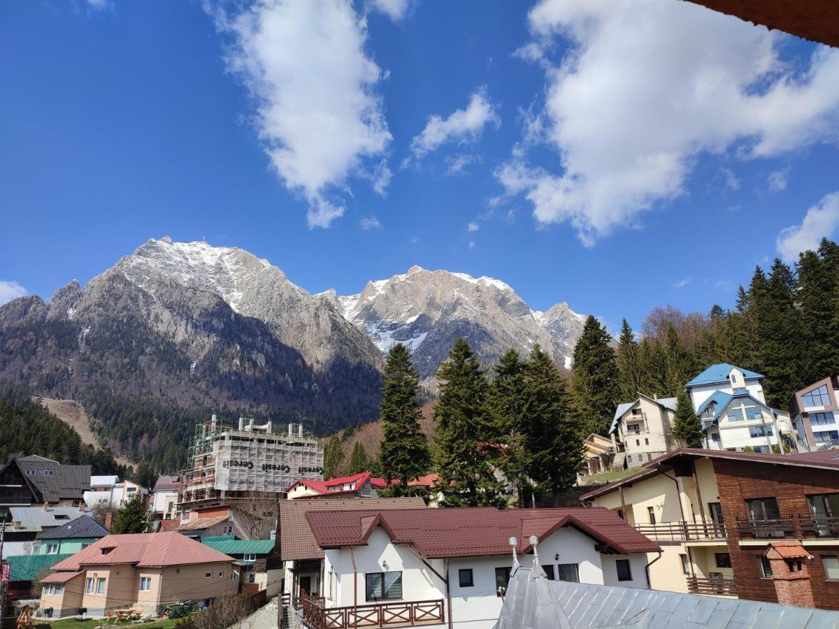 Hotel Iri Buşteni Εξωτερικό φωτογραφία
